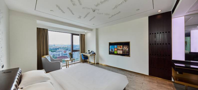 优颐城市酒店(南京仙林大学城学则路地铁站店)图片