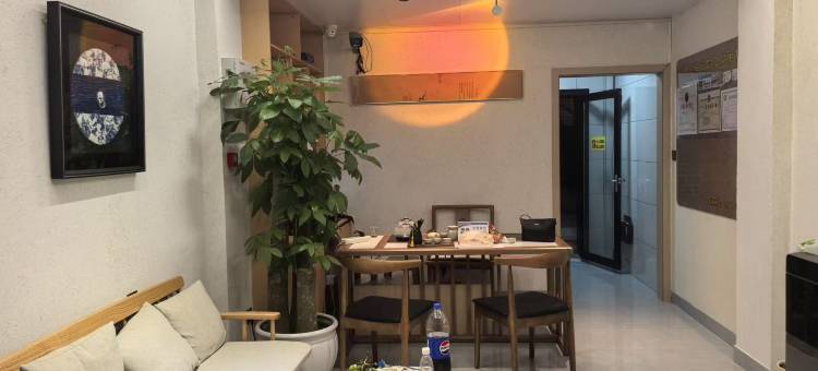 贤庭雅宿(青岩古镇店)图片