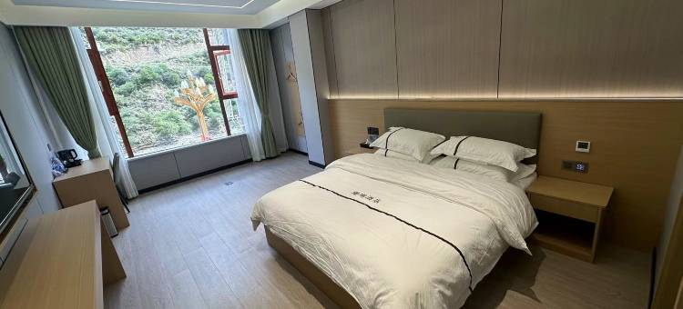 新龙珊瑚酒店图片