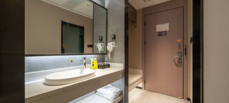 兰州空旅•漫舟接送Airport hotel酒店(中川国际机场T3航站楼店)图片
