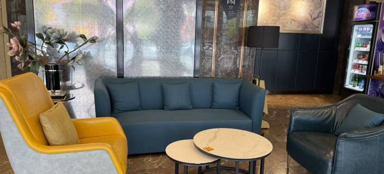 VES电竞酒店(贵港马草江公园高铁站店)图片