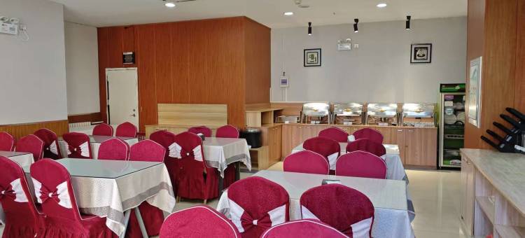 春天连锁宾馆(哈尔滨哈东站店)图片