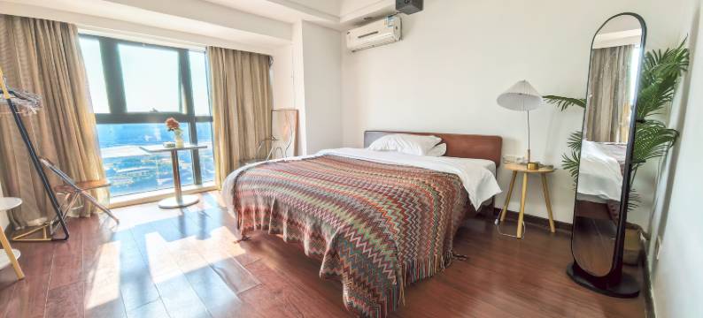 尘外民宿(浦西万达广场店)图片