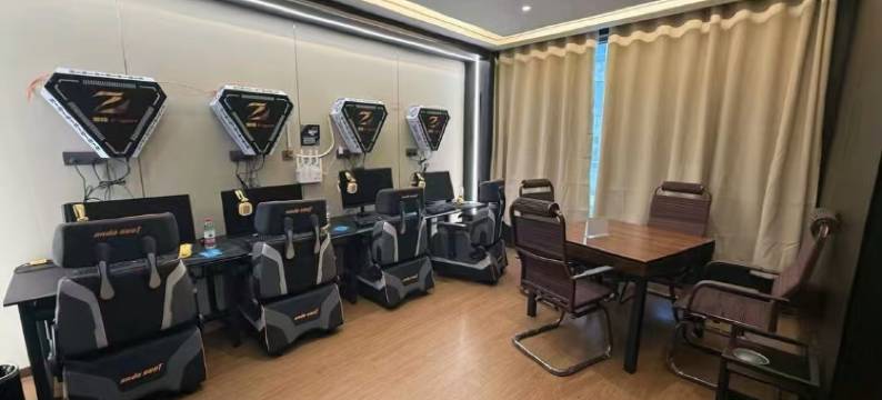 至臻电竞酒店图片