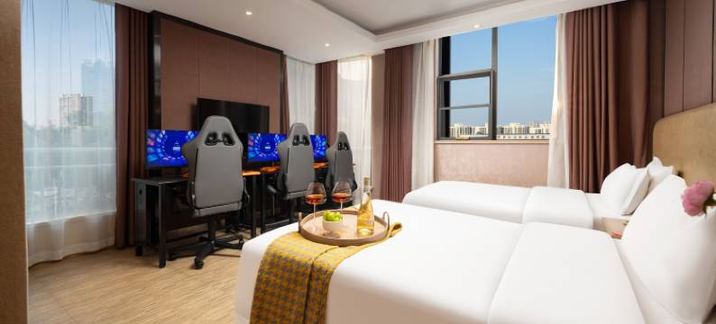 尖峰·柚电竞酒店(抚州贸易广场店)图片