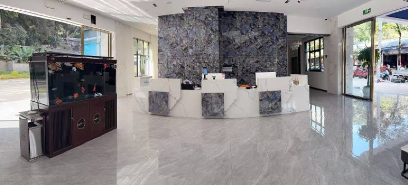 镇康千寻旅居酒店图片