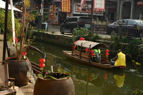 锦鲤船说民宿(佛山顺德逢简水乡店)图片