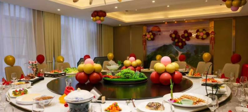 毕节南方卓越大酒店图片