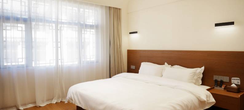 观山民宿(保山五洲国际高铁站店)图片