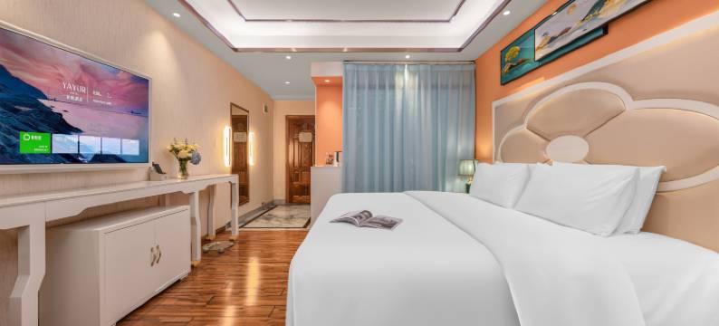 亚悦酒店(瑞丽旅游步行街财富广场店)图片