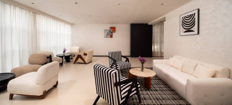 留白·供氧法式美宿(香格里拉独克宗古城店)图片