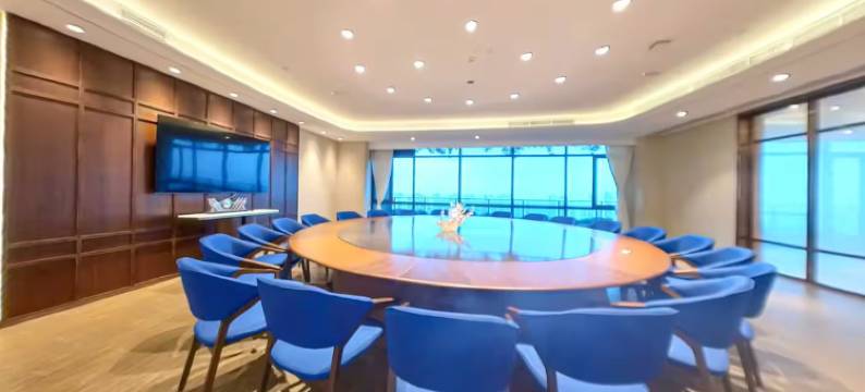 Spectacular Seaview Apartment at Forest City图片