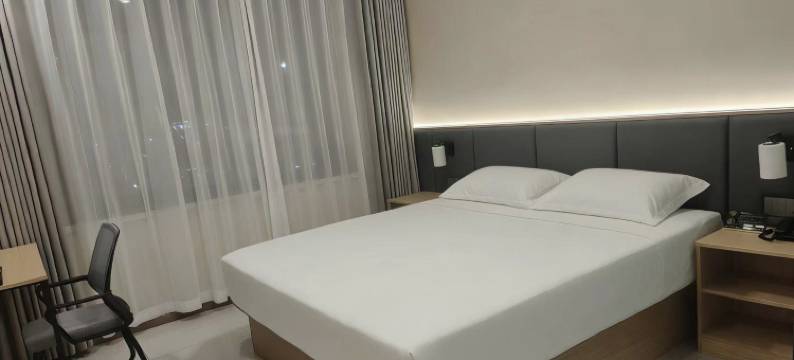 岫岩亿家民宿图片