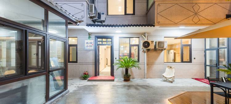 香樟小院·Camphor美宿(万岁山大宋武侠城店)图片