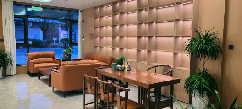 紫荆庭院酒店图片