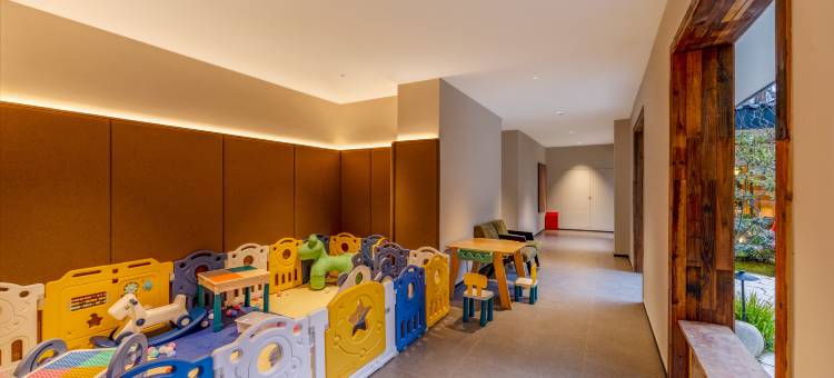 熊猫来了院子酒店(都江堰景区南桥店)图片