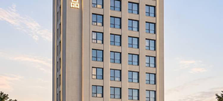喜悦・臻品|180°凌空御景・Vista轻奢影音酒店(新达城时代广场店)图片
