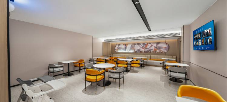 柏曼酒店(梧州玫瑰湖公园店)图片