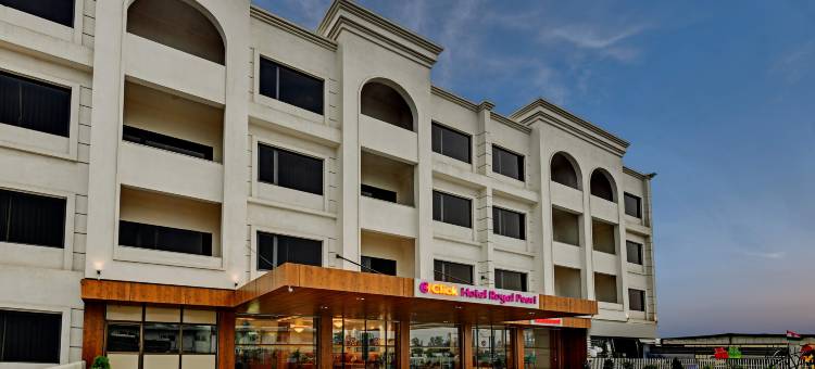点击酒店 皇家珍珠 Galenda Dahej(Click Hotel Royal Pearl, Galenda, Dahej)图片