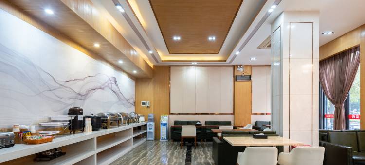 澜航智选酒店(深圳宝安国际机场固戍地铁站店)图片