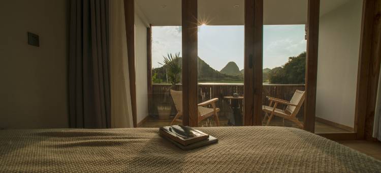 普者黑日扎白扎湖景客栈图片