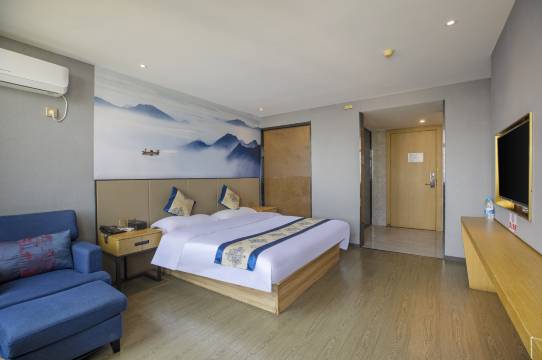 宏晋酒店(晋江动车站店)