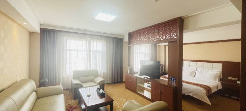 酒泉成林大酒店图片