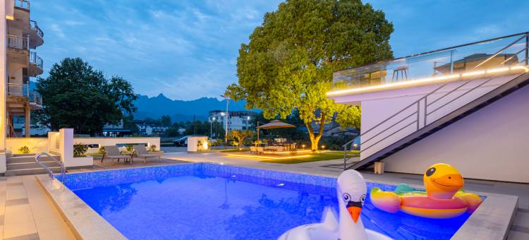 花筑·九华山花开未满民宿(游客换乘中心店)图片