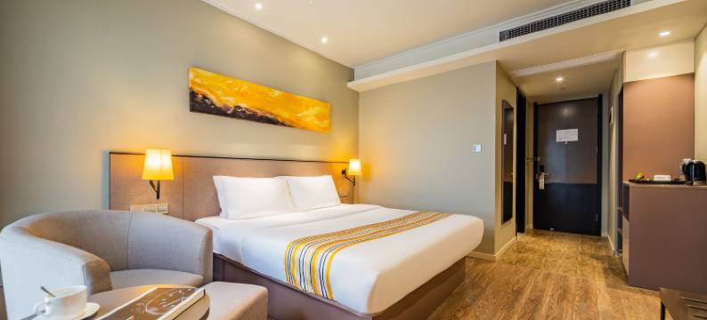 如家精选酒店(成都建设路东郊记忆店)图片