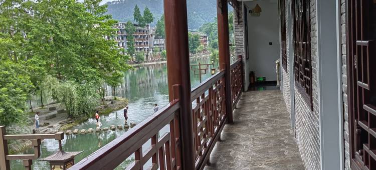 凤凰老地方客栈(凤凰古城店)图片