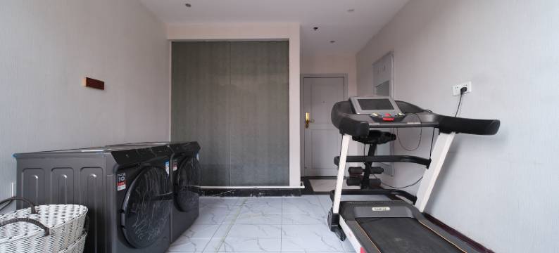 悦芙轻奢酒店(世界之窗土桥地铁站店)图片