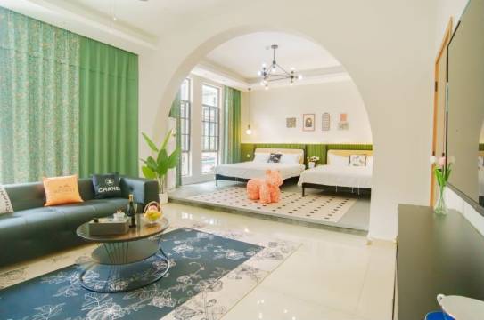 翠小隐·Family极简轻奢美宿(三亚海棠店)