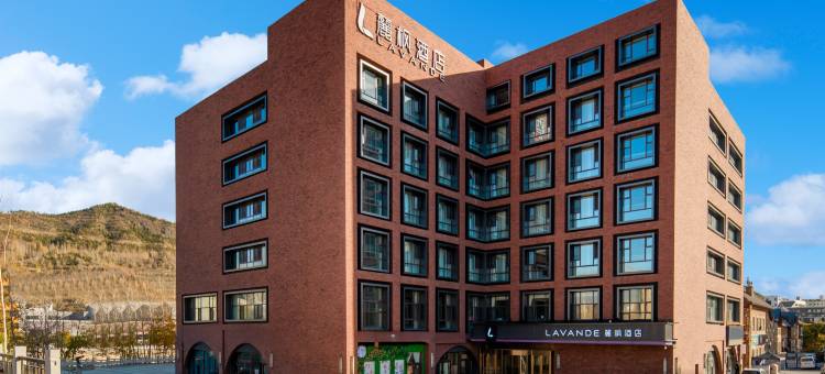 麗枫酒店(阿勒泰五百里风情街店)图片