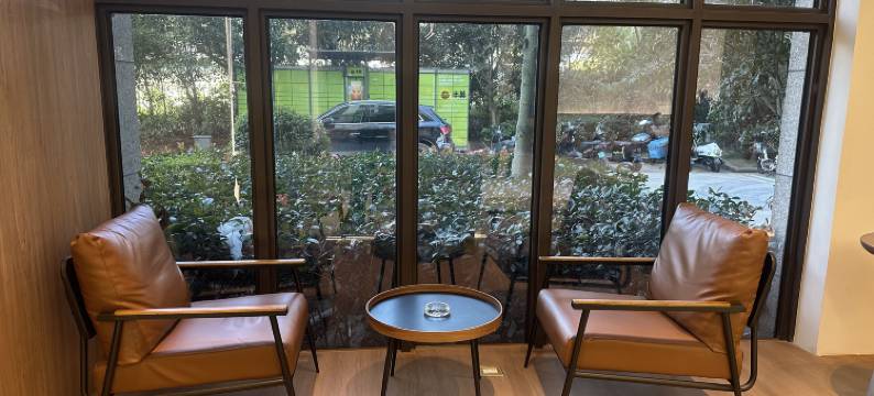 ReMAX热麦电竞酒店(宁波海洋世界福明路地铁站店)图片