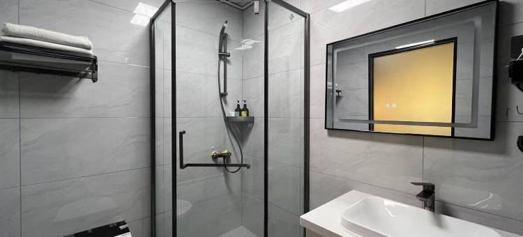 速8优选酒店(中赢广场鸳鸯湖店)图片