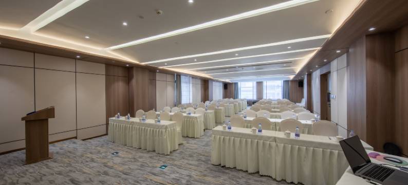 普洱茶灵酒店(思茅区普洱学院店)图片