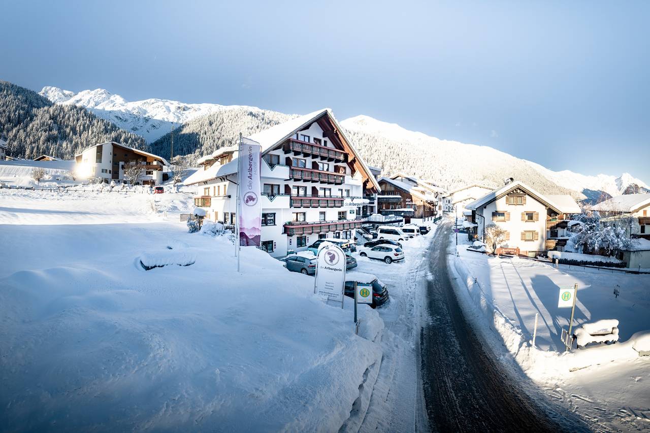 阿尔贝格酒店(Hotel die Arlbergerin)