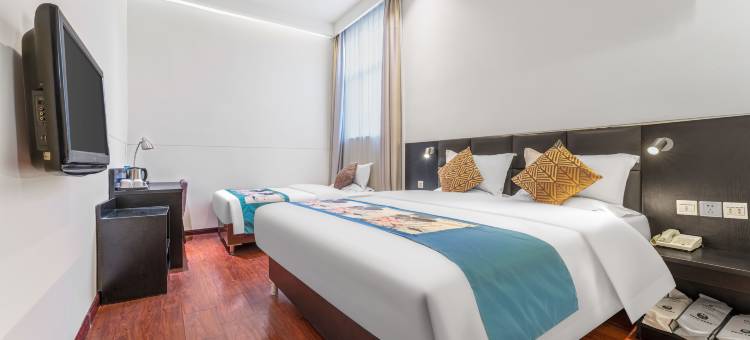 柏维轻居酒店(建设中路濮阳市中心广场店)图片