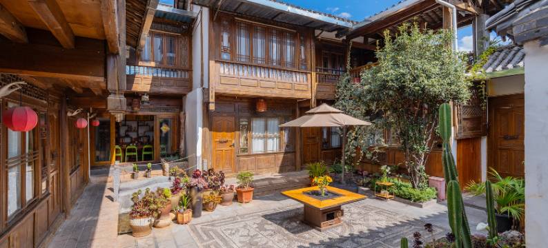 Trees·一棵树·幸福花园丨原木花园礼韵设计美宿(丽江古城店)图片