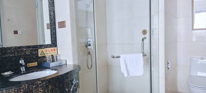 福荣国际酒店(永修县政府火车站店)图片