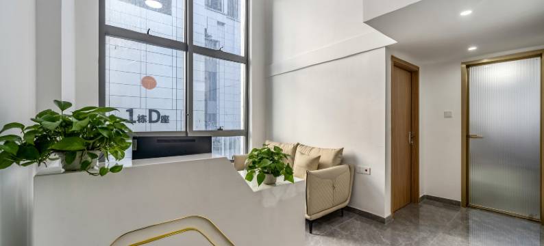 深圳四季万豪国际公寓(罗湖水贝珠宝城店)图片