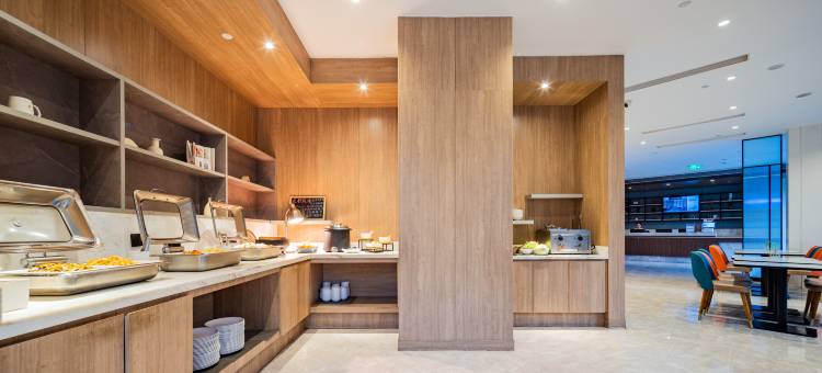 艾思酒店(成都金堂淮口中学店)图片