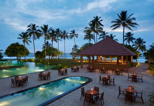 Hikka Tranz by Cinnamon Hotel Overview