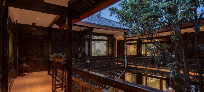 云泉·丽院 I ZOYi南汀1970.典藏轻度假民宿(丽江古城木府店)图片