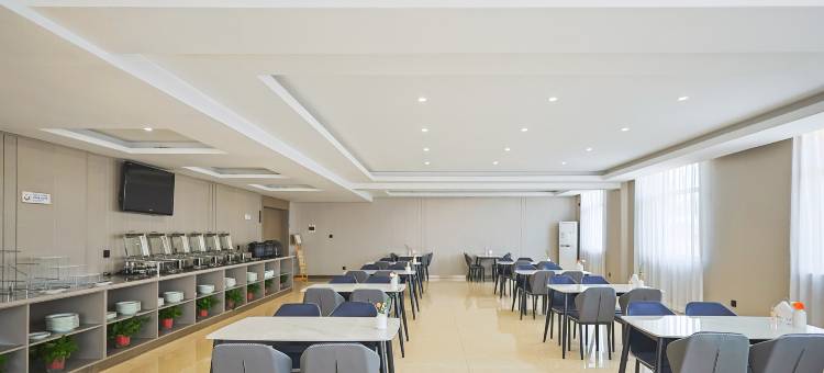 如家旗下UP华驿精选酒店(抚顺市望花区石化大学店)图片