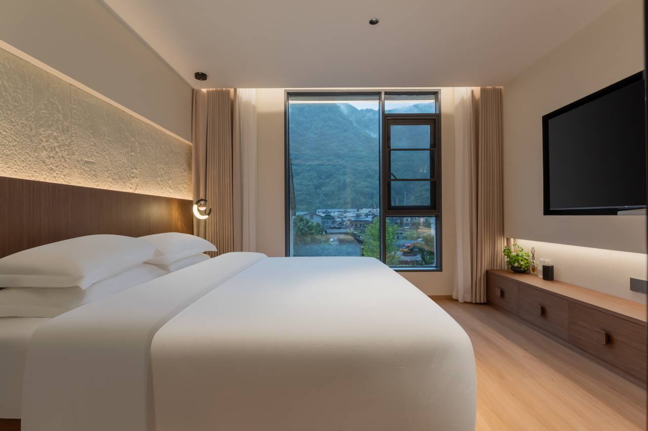 花筑·奢野民宿(神农架大九湖坪阡古镇店)图片