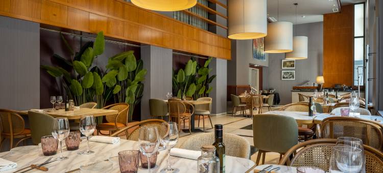 伯纳巴塞罗那饭店(Catalonia Eixample 1864)图片