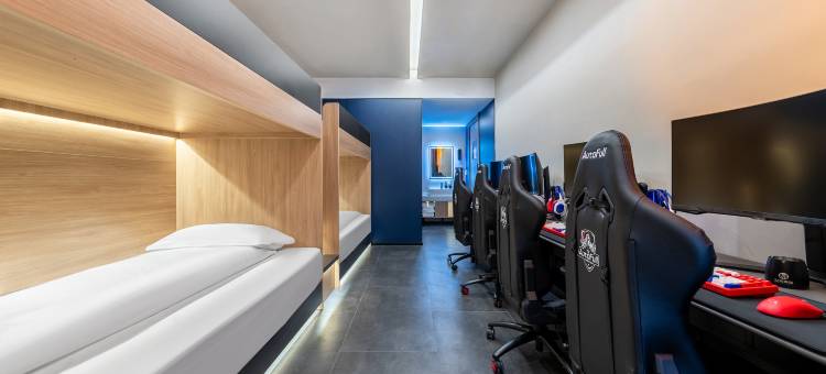 艾特摩高电竞酒店(南京夫子庙店)图片