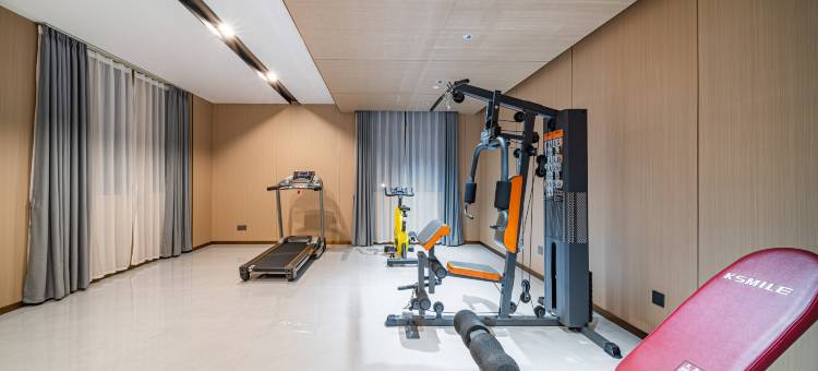 铂顿国际公寓(江门江海站汇美大厦店)图片