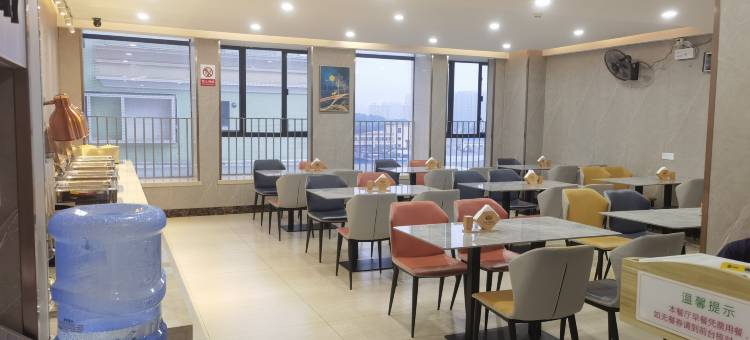 维也纳酒店(佛山乐从家具城罗浮宫店)图片